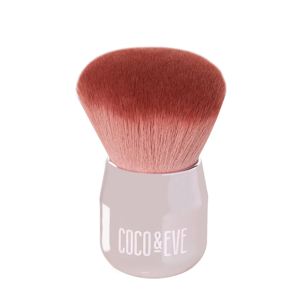 Coco & Eve Limited Edition Face Kabuki Brush - brocha aplicadora autobronceador facial - Image 3